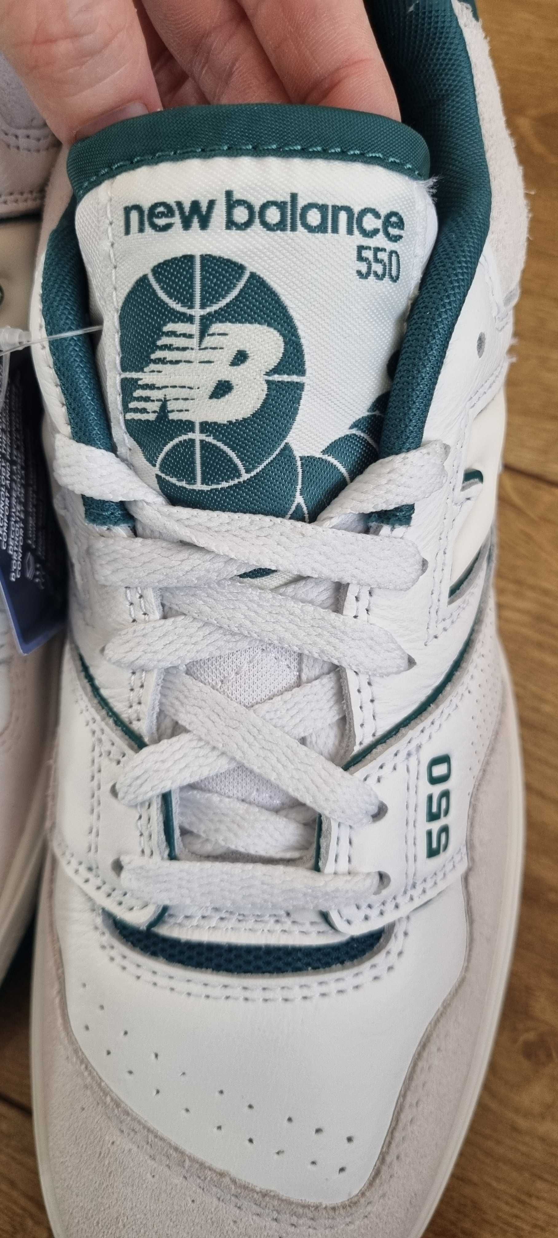 Białe trampki New Balance