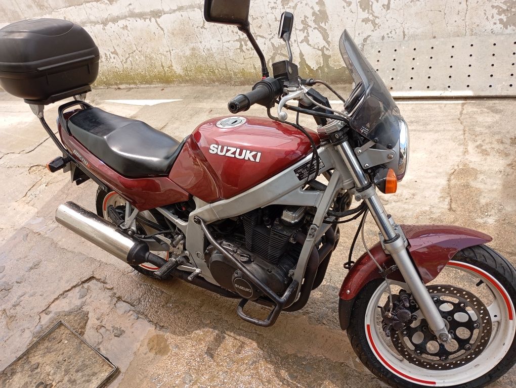 GS 500 e de 1990