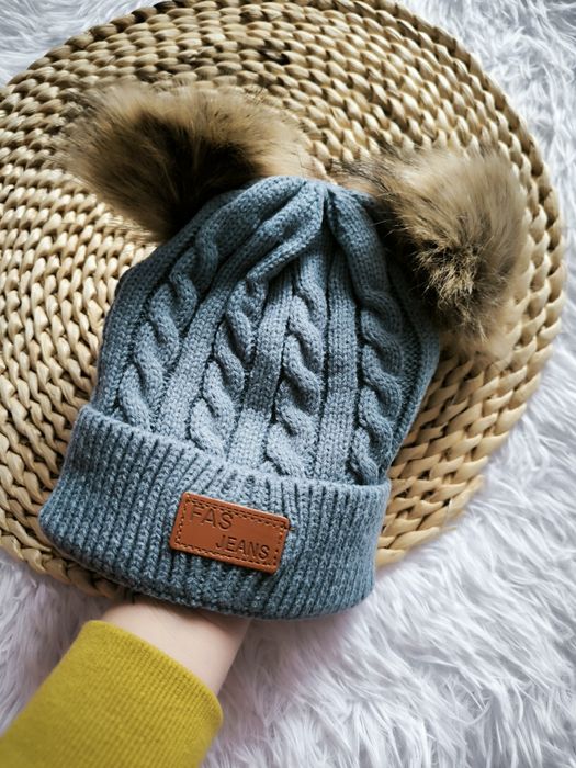Czapka jesienno-zimowa z dwoma pomponami szara 1-3 lata