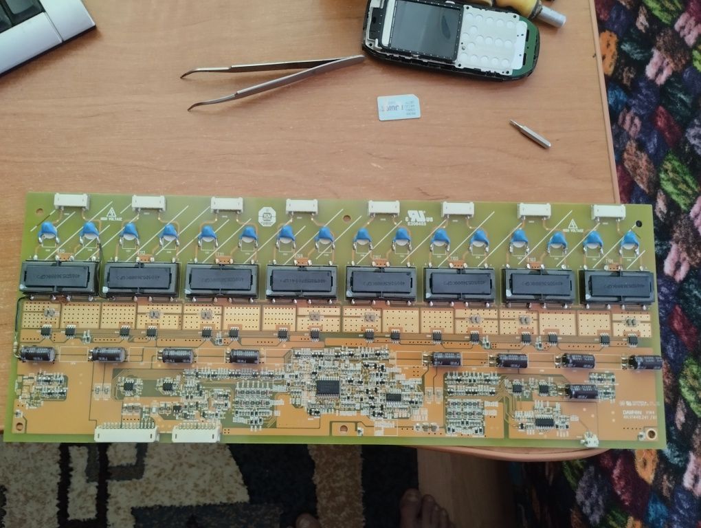 Інвертор до телевізора 4H.V1448.241-A1