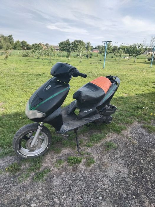 продам скутер 150кубів