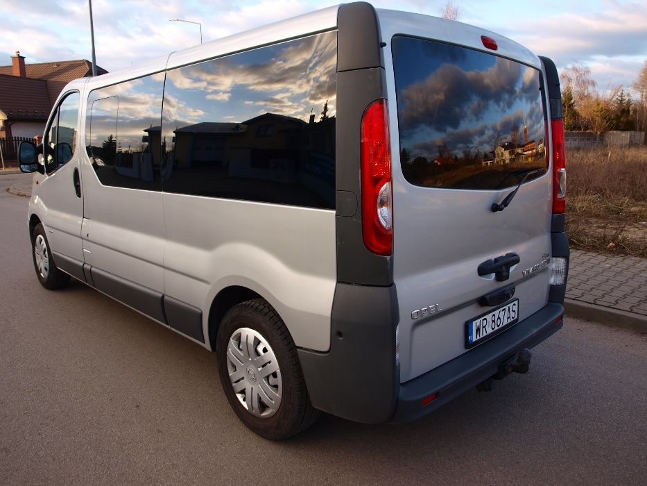 Wolne Terminy Bus 2.0DCI 114KM 9 Osobowy LONG Wynajmę Klimatyzacja