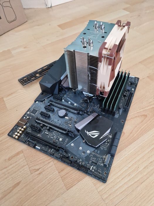 ASUS ROG STRIX Z270F GAMING Топова  ігрова Материнка s1151
(