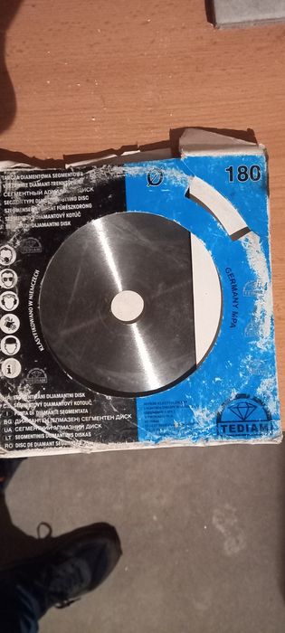 Tarcza diamentowa do betonu Fi 180