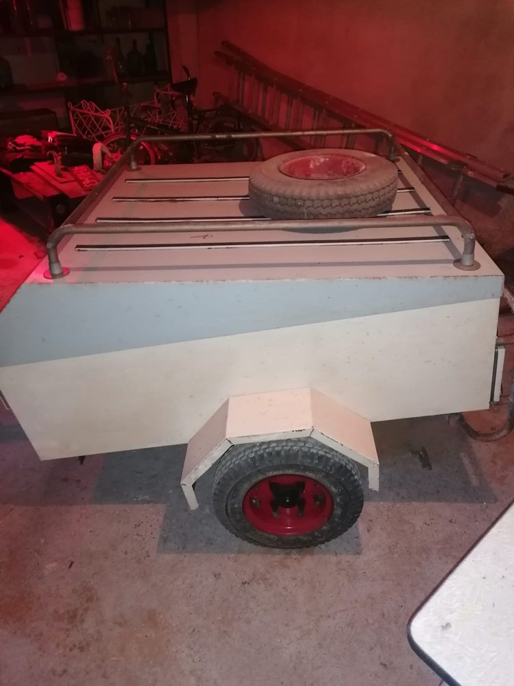 Atrelado de 200kg