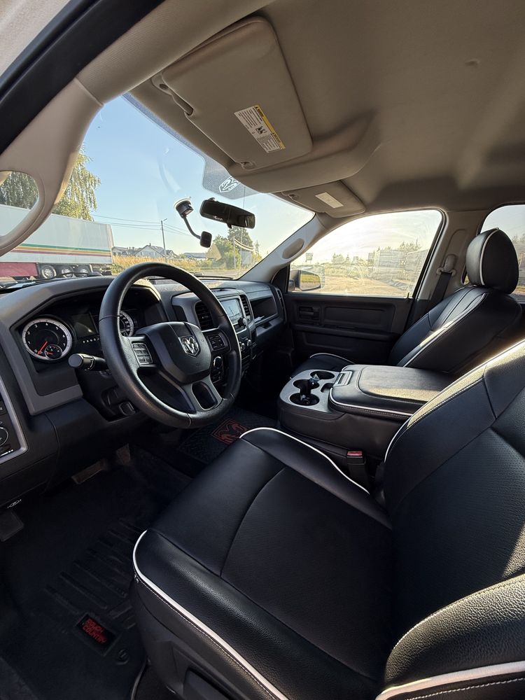Dodge Ram 5.7 2015