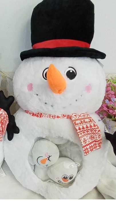 Maskotka bałwanek z piłeczkami świąteczna kolekcja Pepco