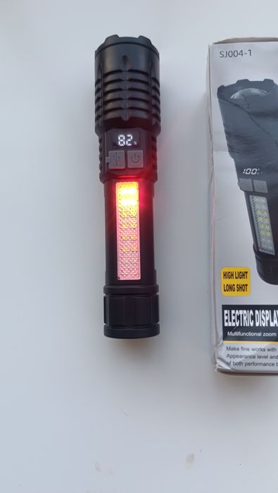 Lanterna USB com indicador de bateria e multicor nova na caixa