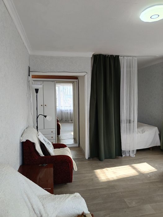 Продам 1 квартиру,  косметичний ремонт, вул.6Грудня 135