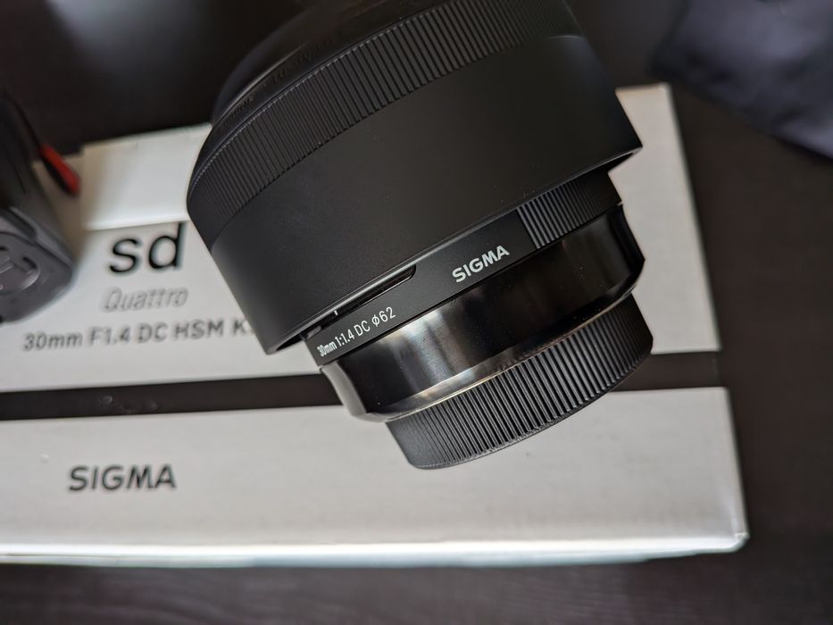 Sigma SD Quattro Foveon + Sigma 30mm f1.4