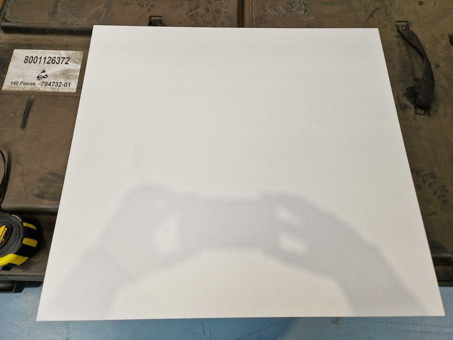 Płyty wiórowe laminowane, blaty, półki, meblowe 57x53x1cm