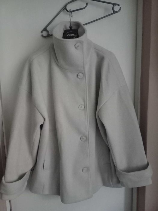 Nowa damska kurtka RESERVED