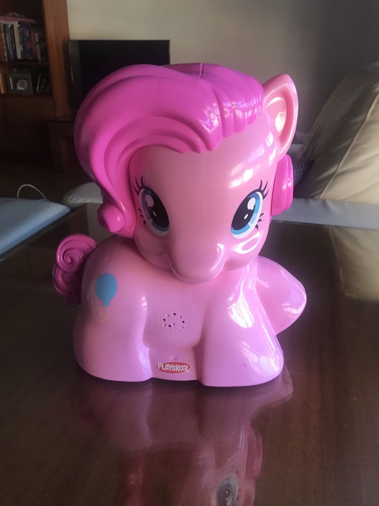 Pinkie Pie Party Popper da marca Playskool Friend