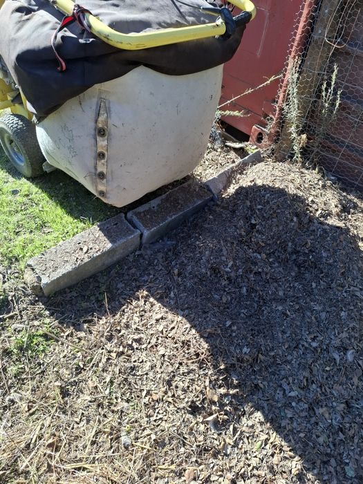 Aspirador de folhas industrial e outros