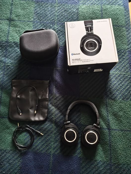 Auscultadores Audio Technica M50xBT