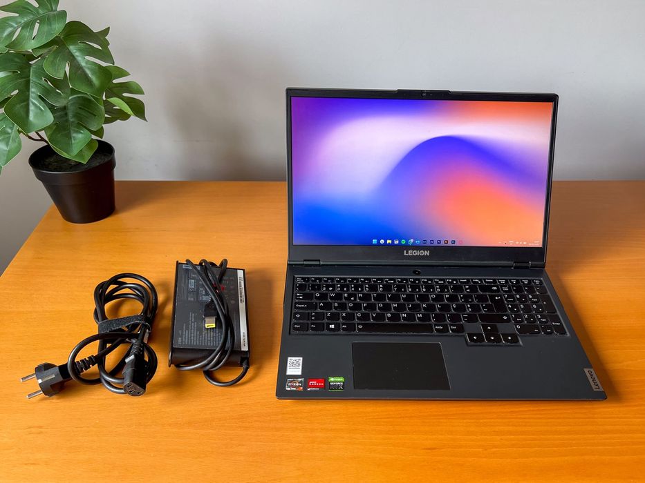 Portátil Lenovo Legion 5