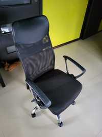 Fotel obrotowy biurowy okazja tanio pilne krzesło
