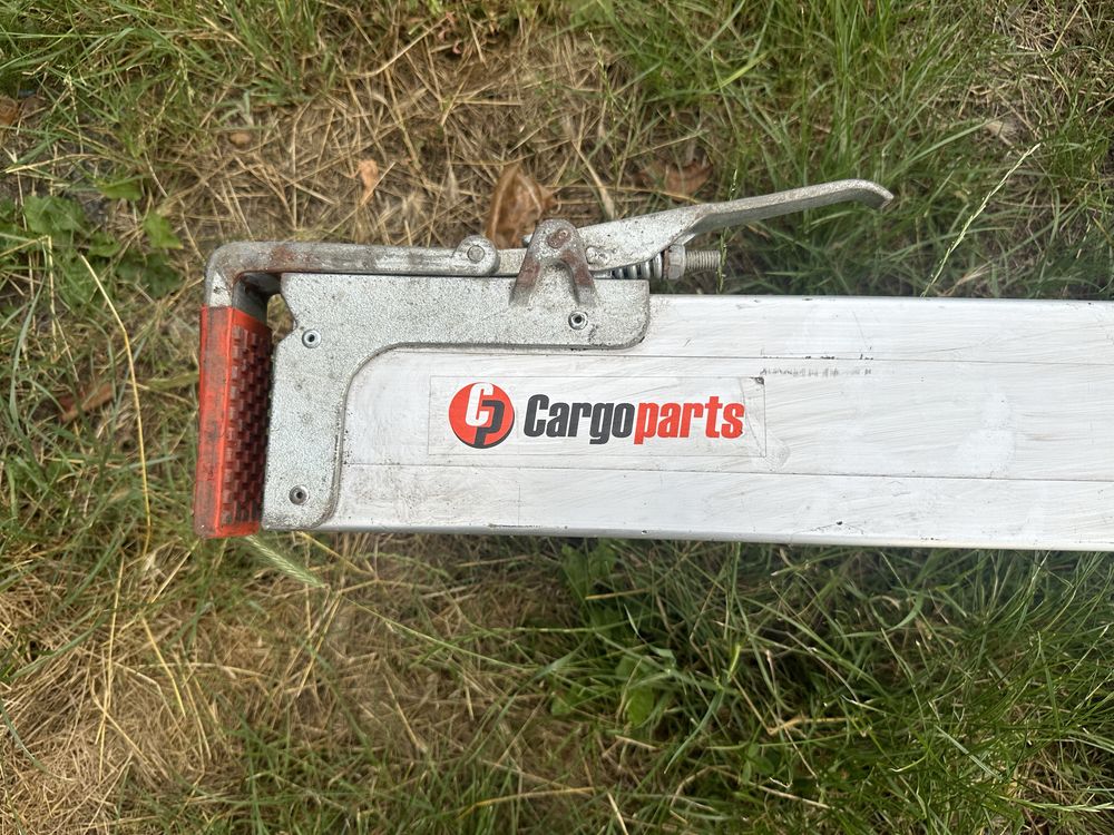 Планка кріплення вантажу розпорка Cargo