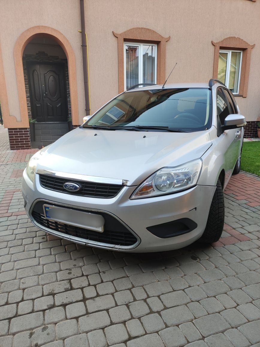 FORD FOCUS 1.6 2010