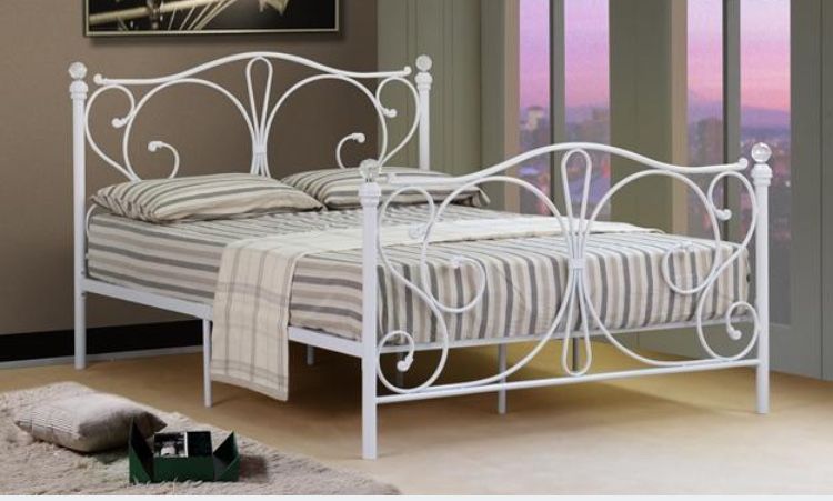 Łóżko metalowe 90/200 z krysztalkami