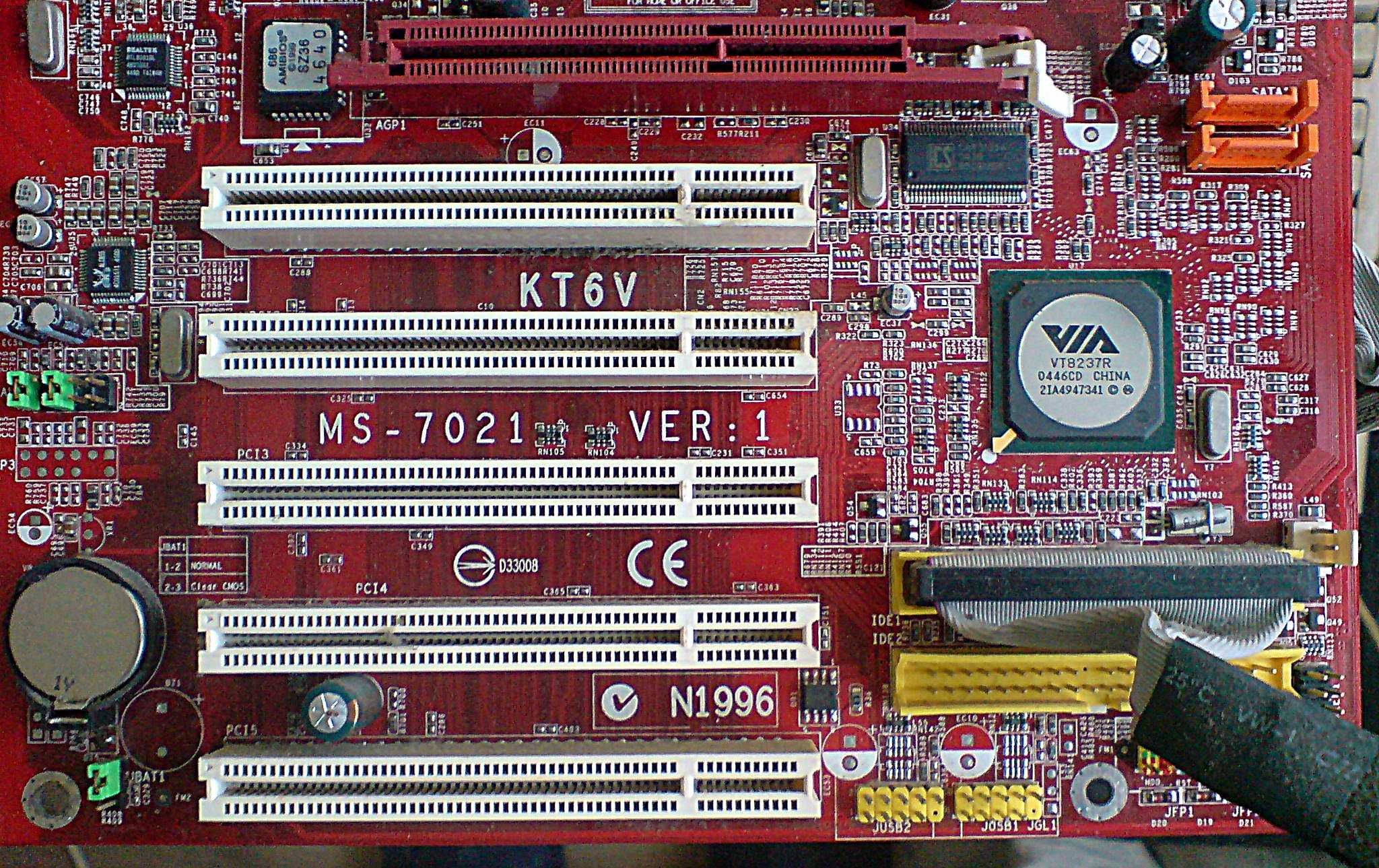 Płyta główna MSI KT6V MS-7021 + AMD Sempron 2200+ z chłodzeniem