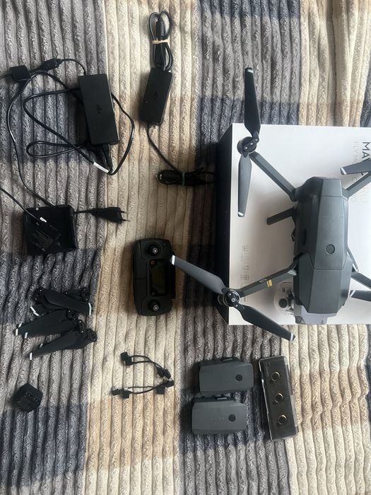 Дрон DJI mavic pro