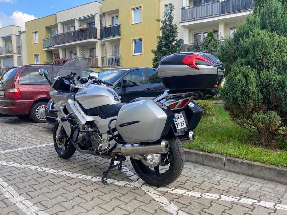 Yamaha FJR 1300 • 2003 • 83 000 km • Turystyk z kuframi