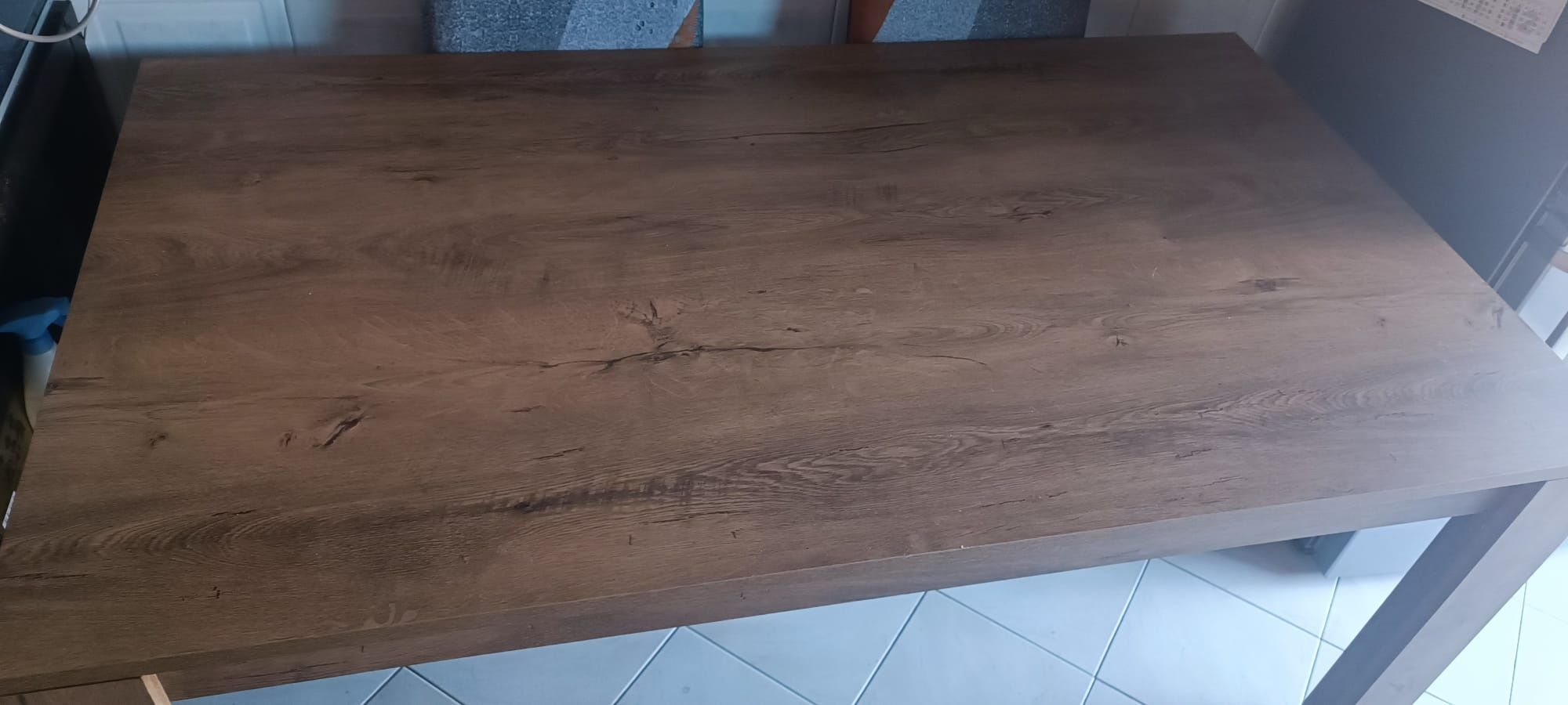 Mesa de sala 8 assentos S/cadeiras