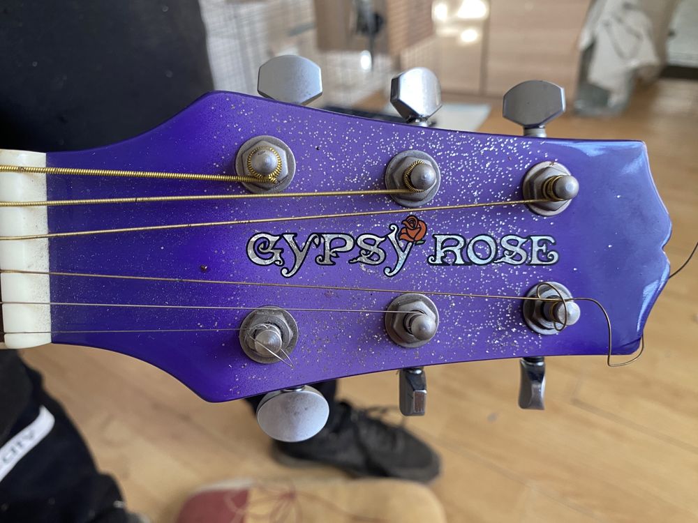 Gypsy Rose GRC1K/CPP gitara klasyczna zestaw
