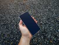Протиударний смартфон Sharp A208SH (2sim,5050ma,6.4" 240гц,IP68,6\128)