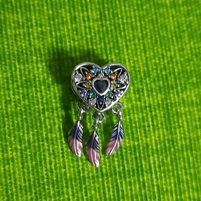 Pulseiras, Colares, Brincos, Porta-Charms p colar Pandora NOVOS