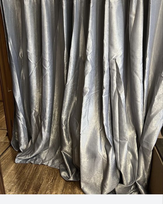 Сірі срібні 360*200 та коричневі штори 350*240- пошиті