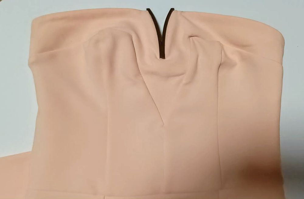 Piękna sukienka  RIVER ISLAND