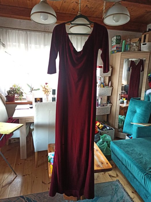 Długa bordowa sukienka marki Collectif r. XXL/44