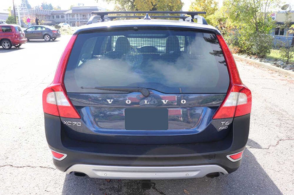 Volvo XC70 T6 Premier Plus      2013