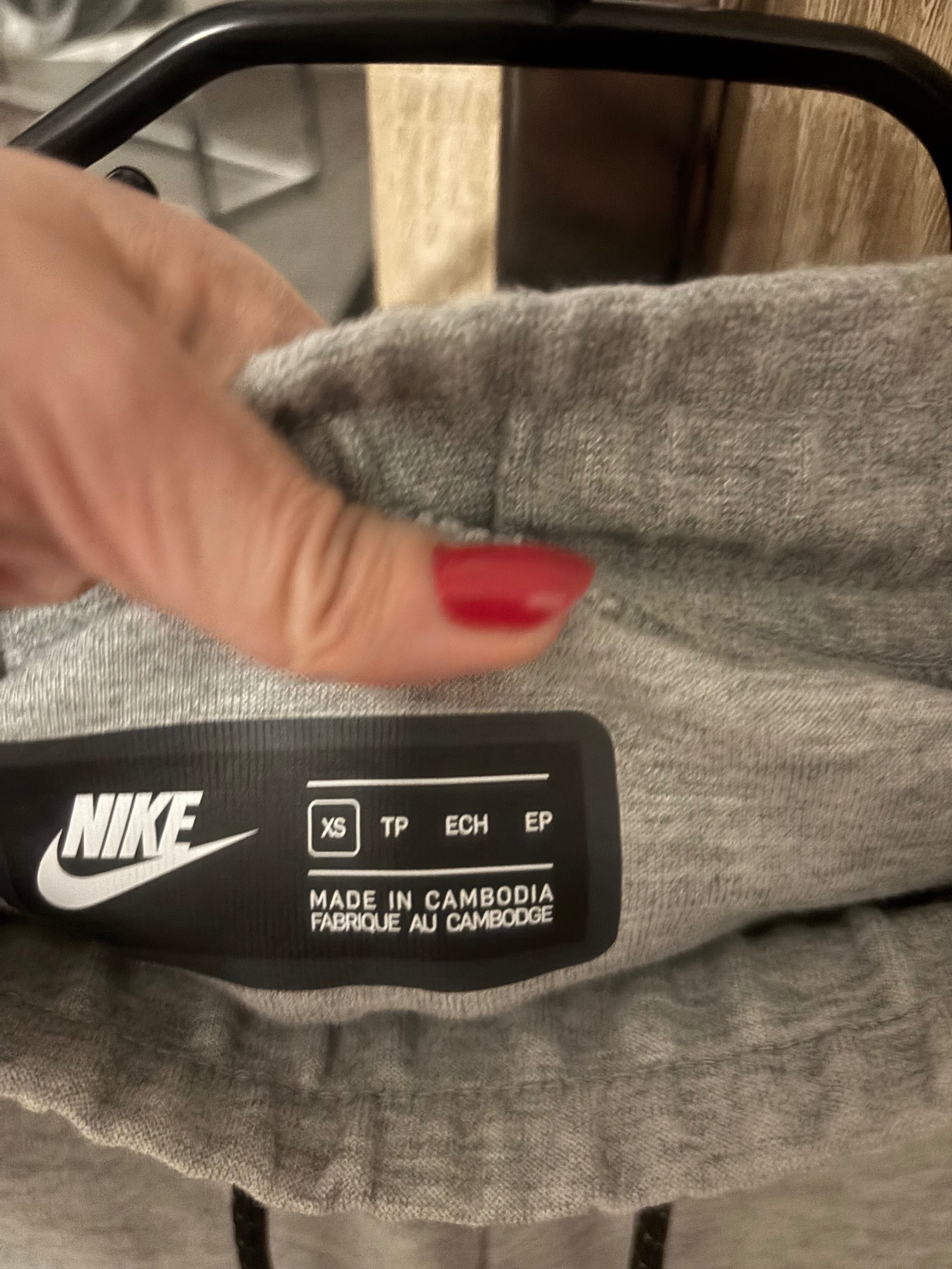 Spodnie nike tech fleece