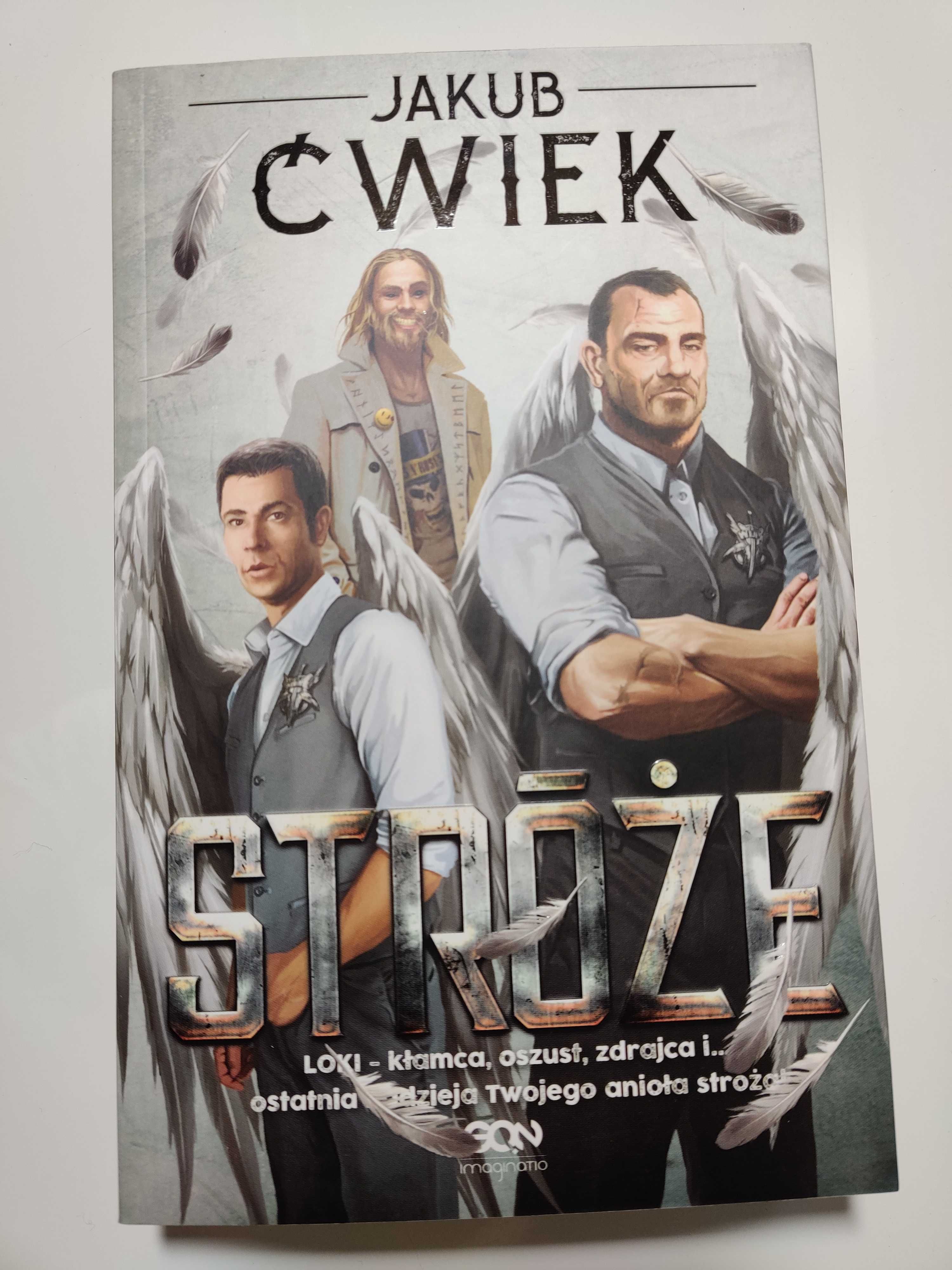 Książka "Stróże" Jakub Ćwiek
