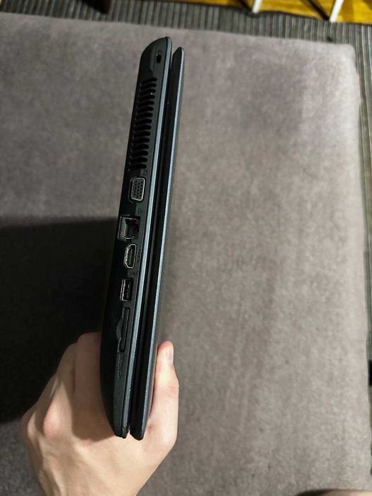 Ноутбук 17,3'' Acer 7250 (6Гб оперативної, 500 гб вбудованої пам'яті)