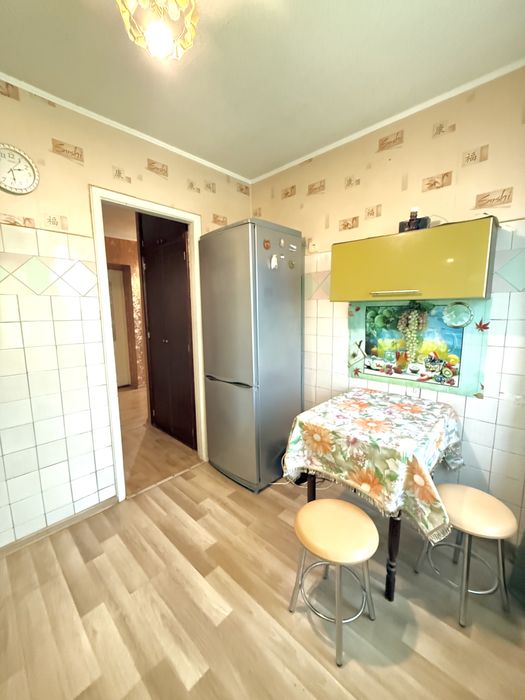 Двокімнатна квартира , центр міста . Без комісії!%