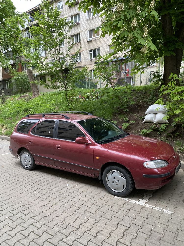 Hyundai Elantra Lantra 1.6 бенз 1999рр