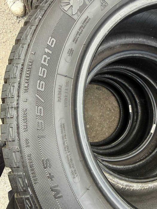 Шини Б/У 195/65 R15 Goodyear