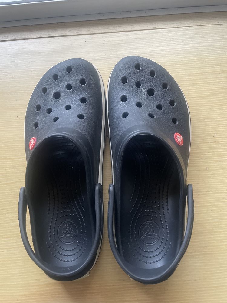 Crocksy czarne rozmiar 40