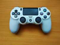 Pad ps4 oryginalny, stan bardzo dobry, wysyłka przez olx