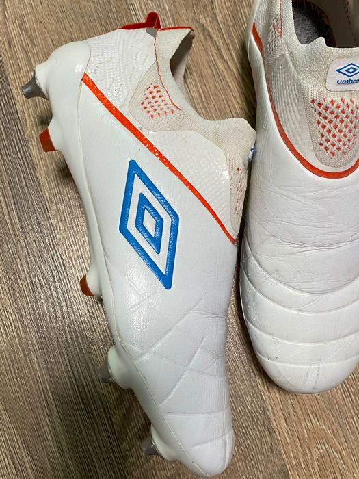 Футбольні бутси Umbro Medusæ III Elite SG