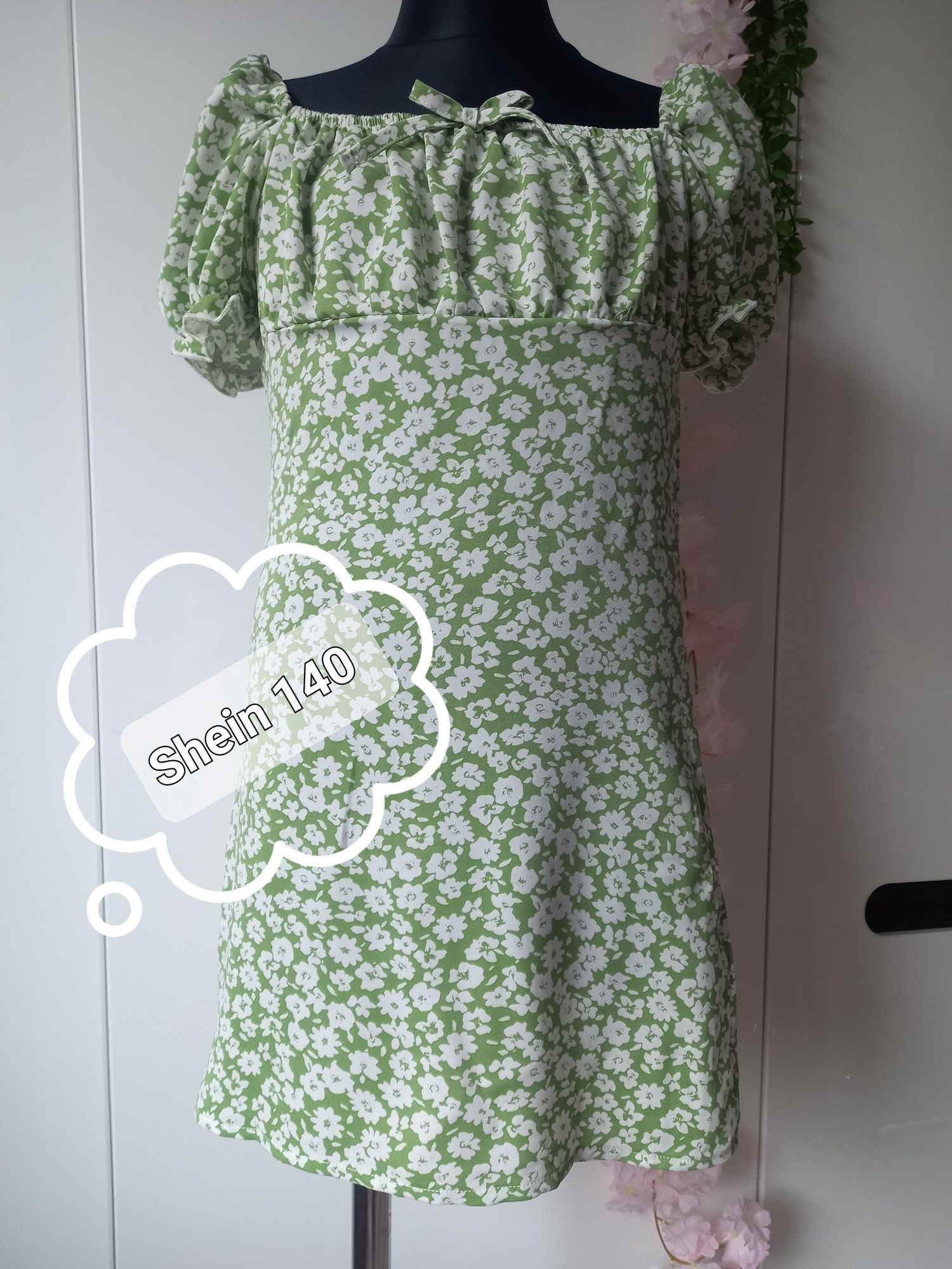 Letnia Sukienka Kwiaty Shein 140 cm 10 lat cieniutka