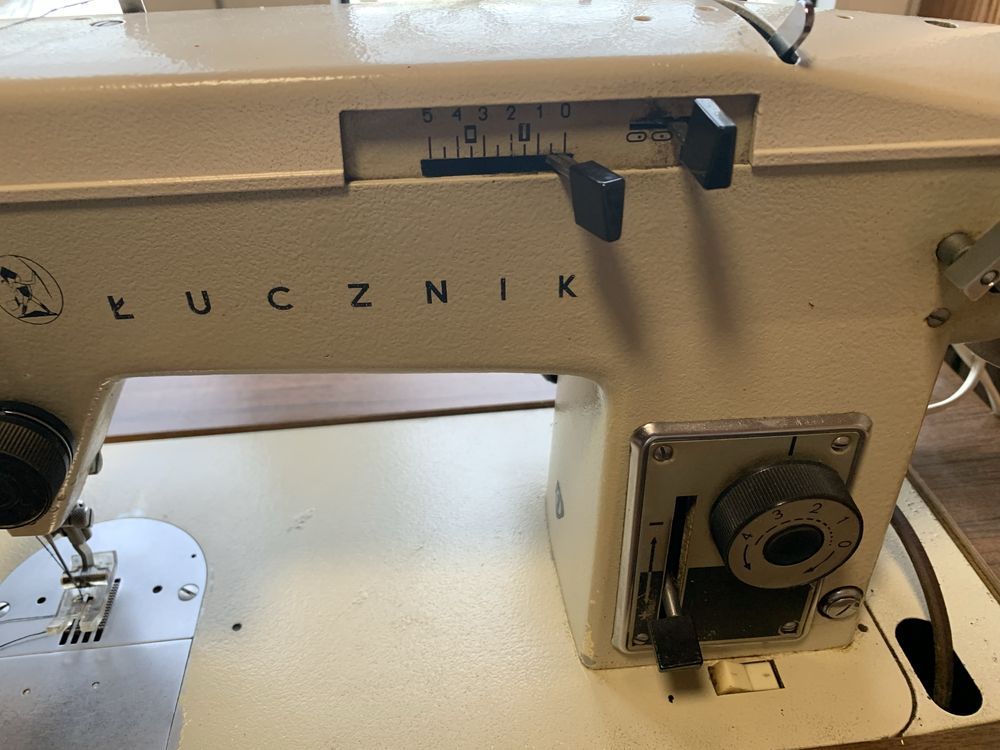 Maszyna do szycia łucznik