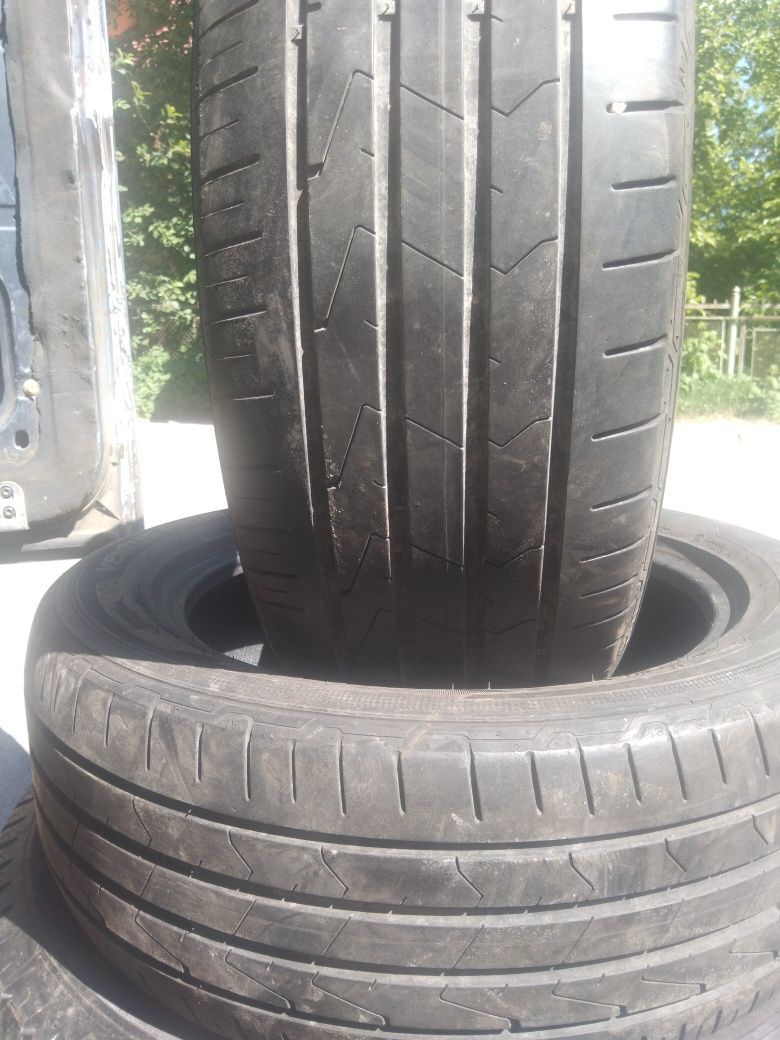 Резина літня 205/55r16