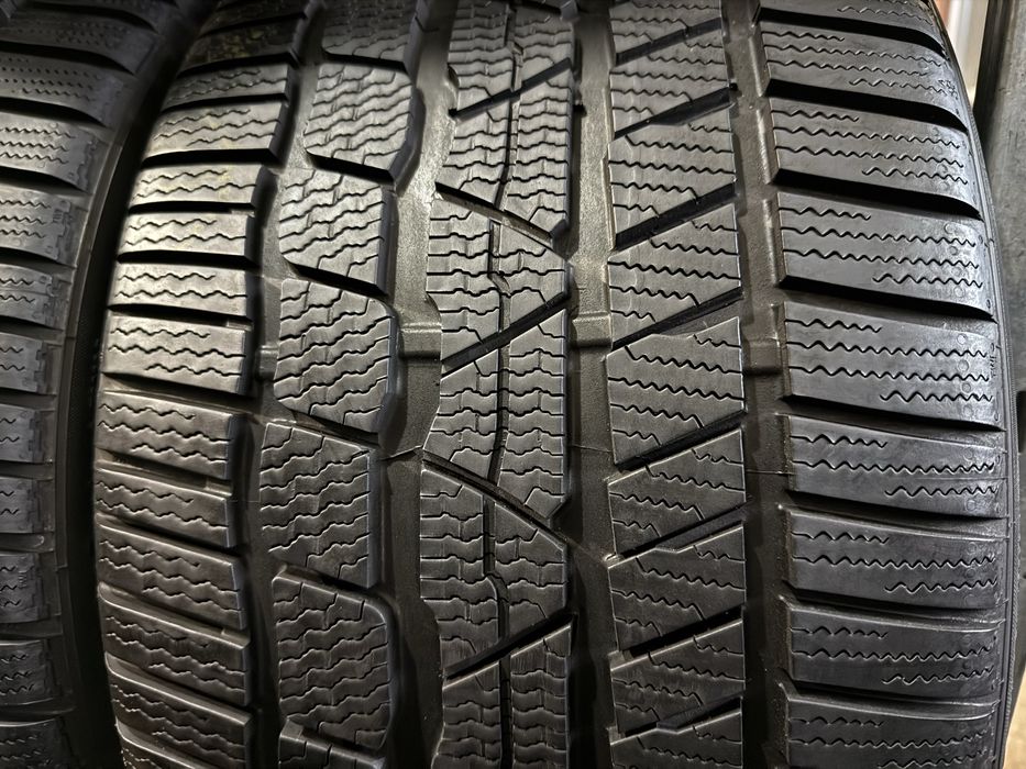 255/35 295/30 r19 Continental