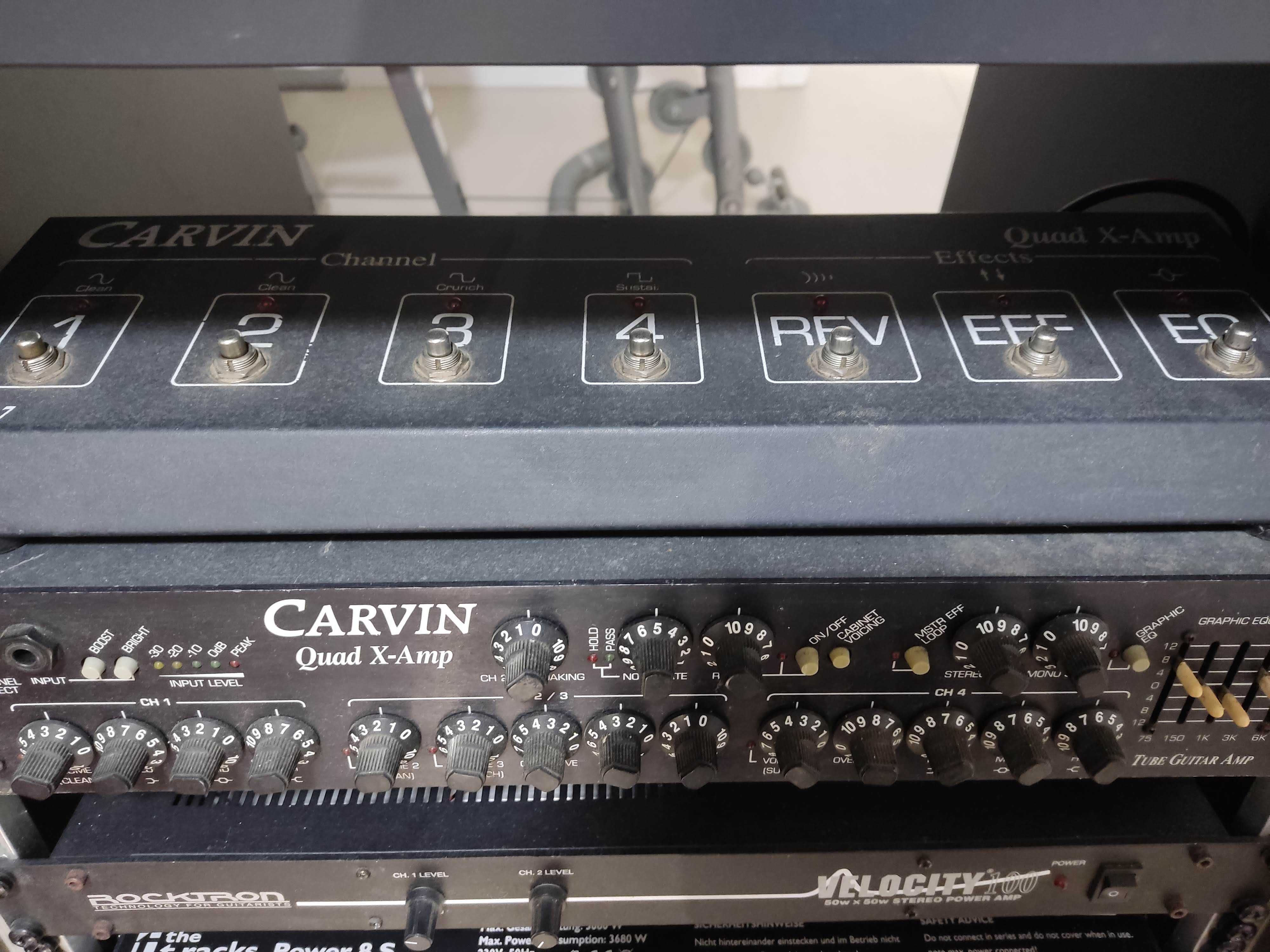 Pré-amplificador a válvulas Carvin Quad X com Footswitch