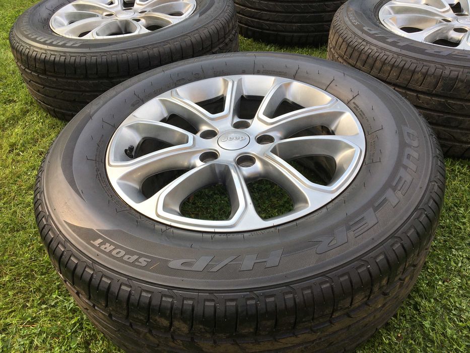 Jeep GCH WK2 Felgi 18' (OEM) z oponami Bridgestone Dueler Sport HP